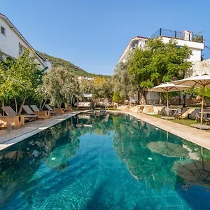 Massi Near The Sea Otel