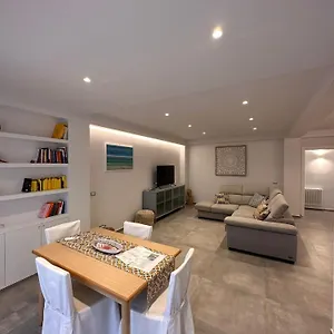 Luxury Sea House Apartment Trapani