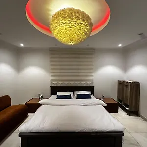 Lovely High Quality Self Check-in سلام بالدخول الذاتي Apartment Medina